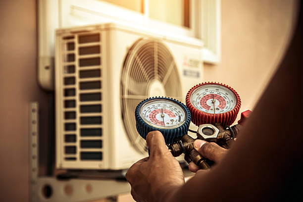 Professional Hvac technician working in Guilderland Center, NY